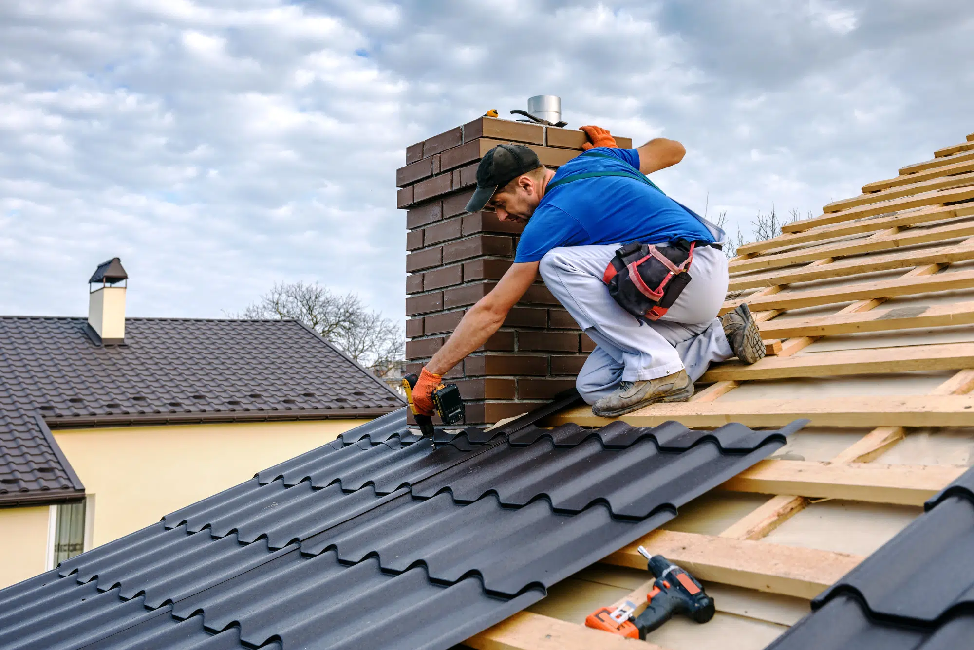 local roofing contractor installs new roof